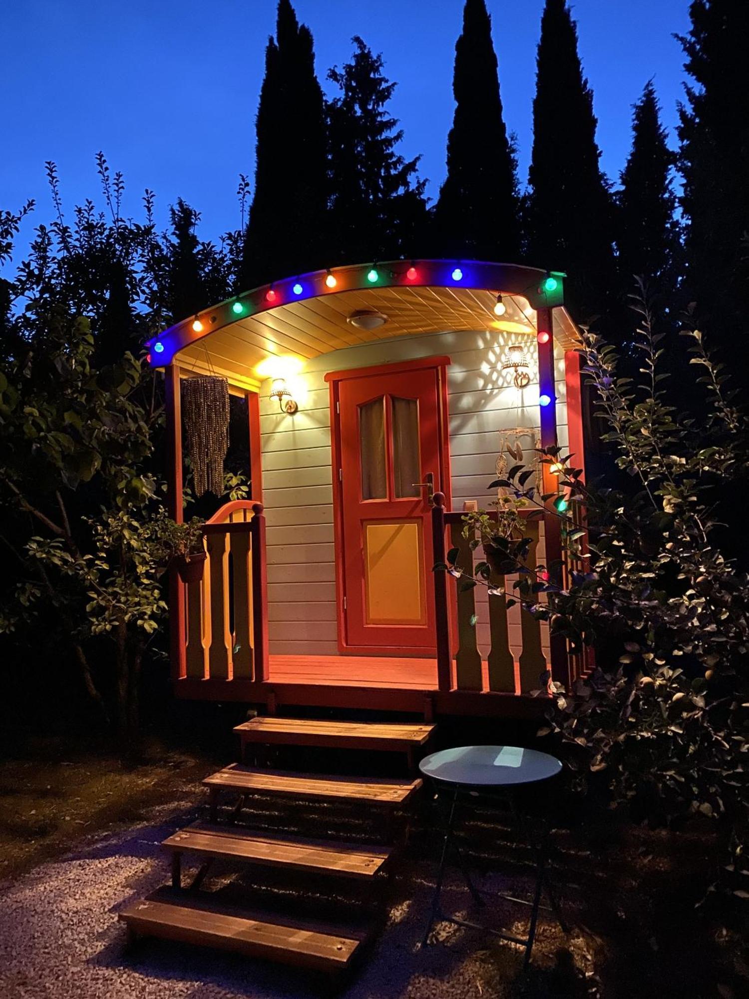 Ferienhaus Mas La Pauline De Charme & Roulotte *